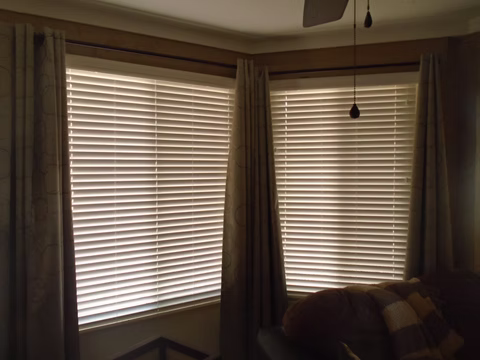 Custom horizontal blinds for a Nocatee home